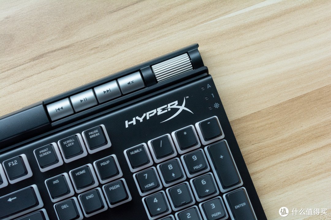 拥抱自主轴体，旧貌换新颜——HyperX Alloy Elite 2机械键盘体验