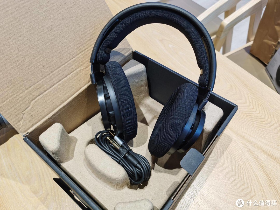 飞利浦SHP9500，一位妹纸眼中的”经济适用型“HiFi耳机