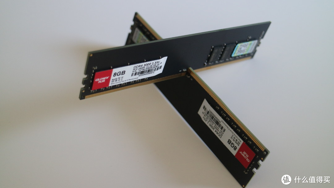 “一颗中国芯” 国产长鑫芯片 光威弈PRO 8G-DDR4 3000 内存条试用