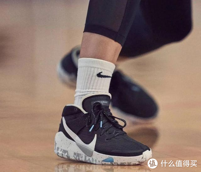 青春的记忆，Sneaker 无非是耐克和迈克尔……