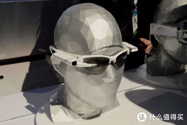 SmartEyeGlass Attach