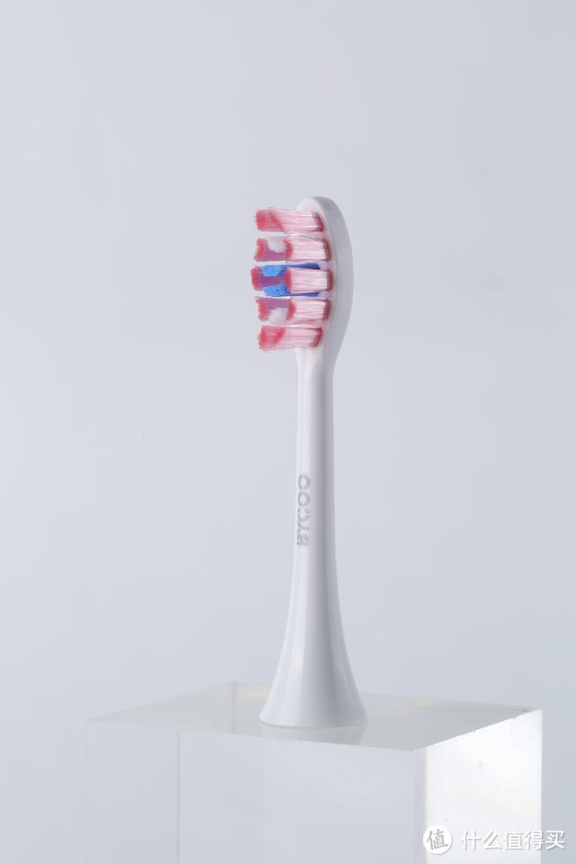国产电动牙刷颜值巅峰 BYCOO E3来袭，你准备好了吗？