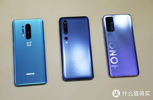 谁是夜拍王者？荣耀30系列、小米10 Pro、一加8 Pro夜间长焦混战