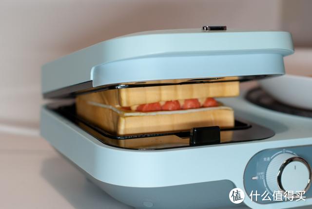 小机器解决大难题——东菱三明治早餐机