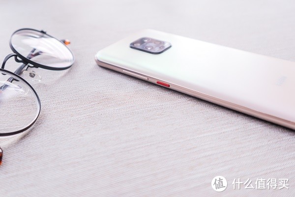 全芯双5G驻网：Redmi10X Pro上手测评