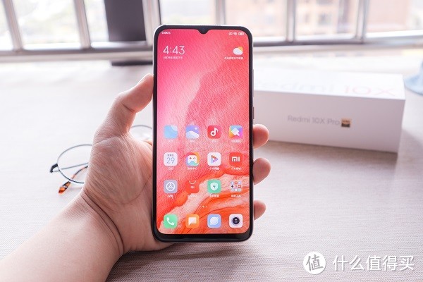 全芯双5G驻网：Redmi10X Pro上手测评