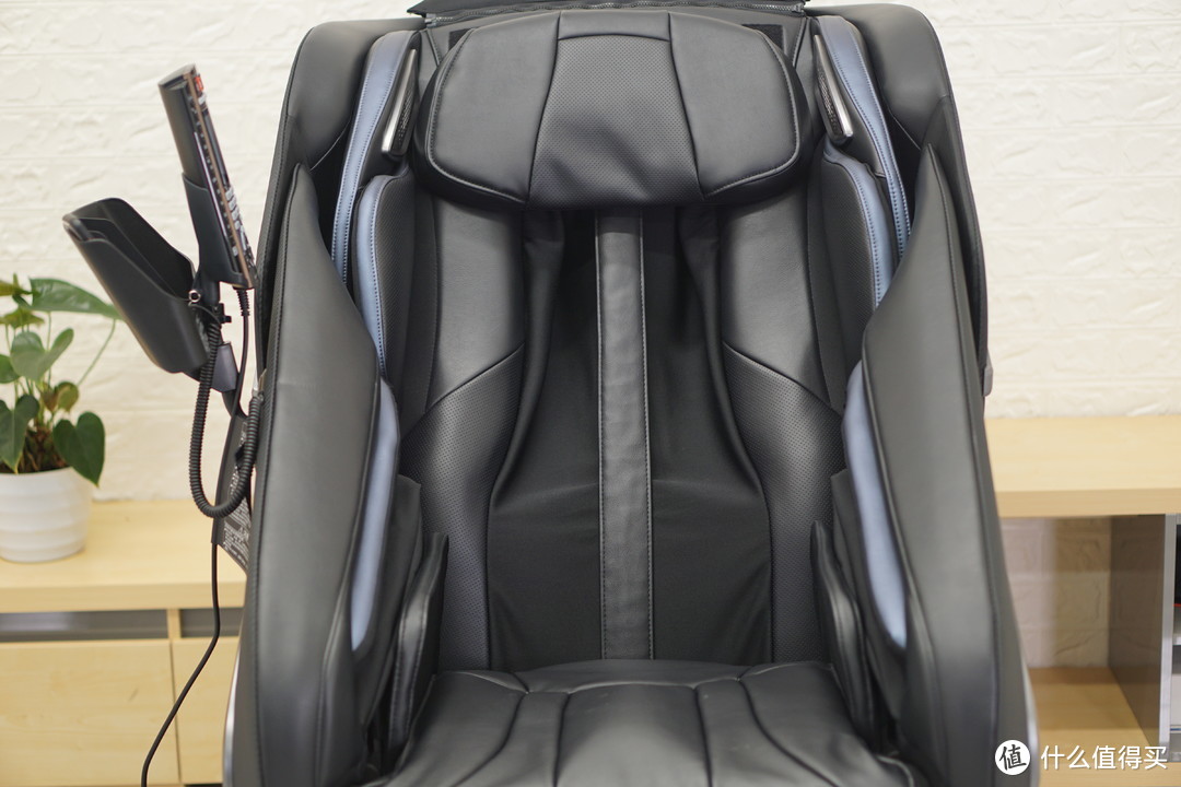 实测松下新款MA82按摩椅，可以为你“撑腰”！