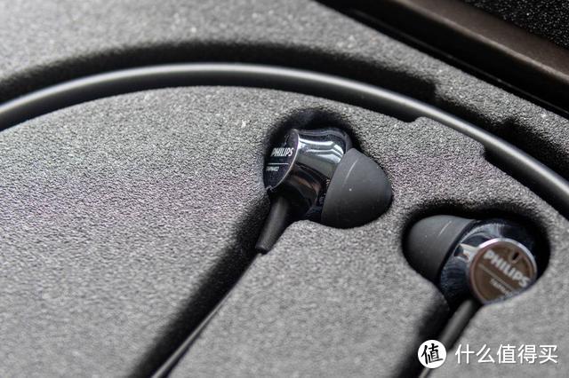 HiFi音质，轻盈佩戴，飞利浦PN402带你畅享无线音乐世界