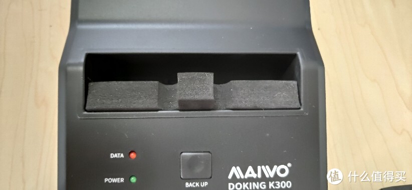 麦沃K300移动硬盘底座晒单