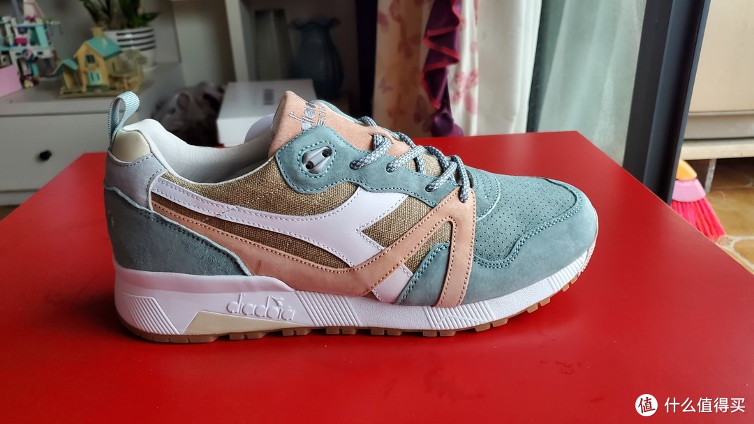 在剁手的路上越走越远10：DIADORA HERITAGE N9000