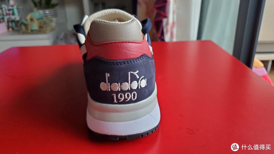 在剁手的路上越走越远10：DIADORA HERITAGE N9000