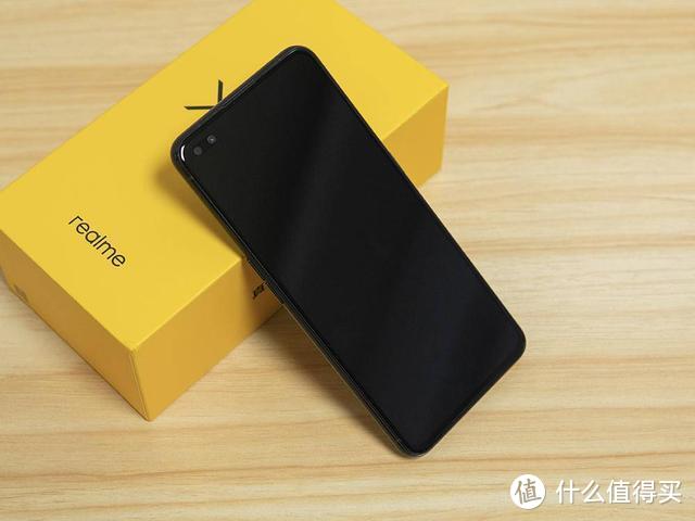 体验了半月realme X50 Pro玩家版，这价格真值