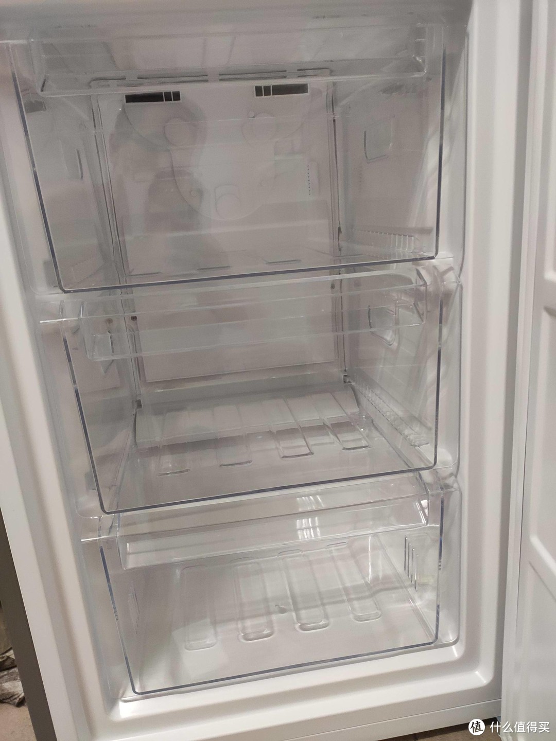 为了在618的多囤些口粮，我赶紧先添置了一台冰箱
