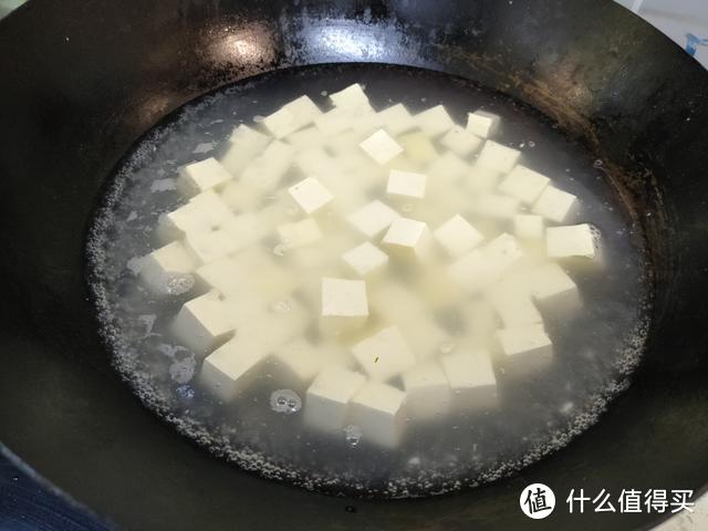 吃了这么多年包子，这个馅料还是第一次吃，开胃解馋，好吃抗饿