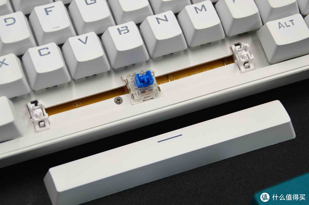 键盘界的“小米”，微星GK50Z成为电竞机械键盘新一代的收割机