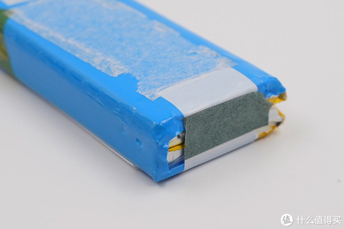 拆解报告：UGREEN绿联10000mAh 18W双向快充移动电源