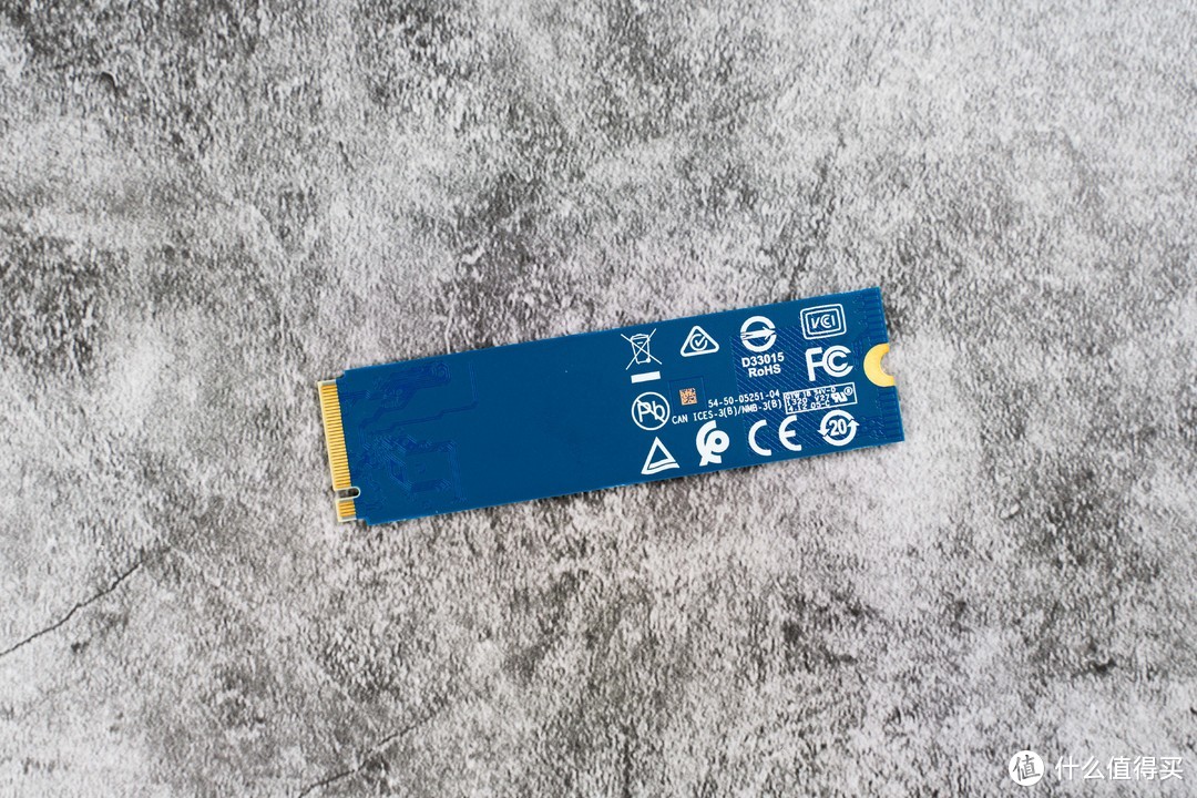 性价比和品质我都要！——西部数据WD Blue SN550 NVMe SSD固态硬盘开箱