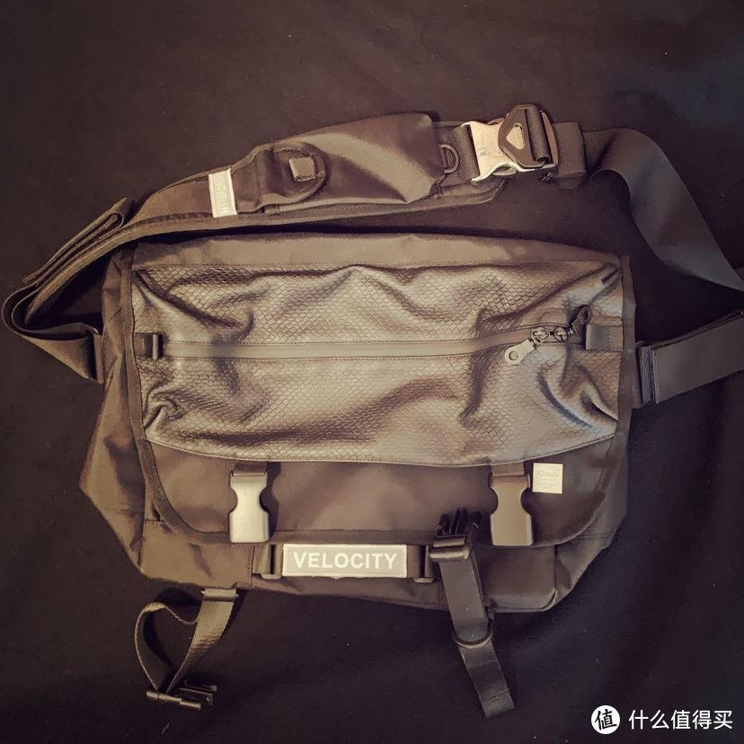 三线城市80后非典型女的通勤EDC