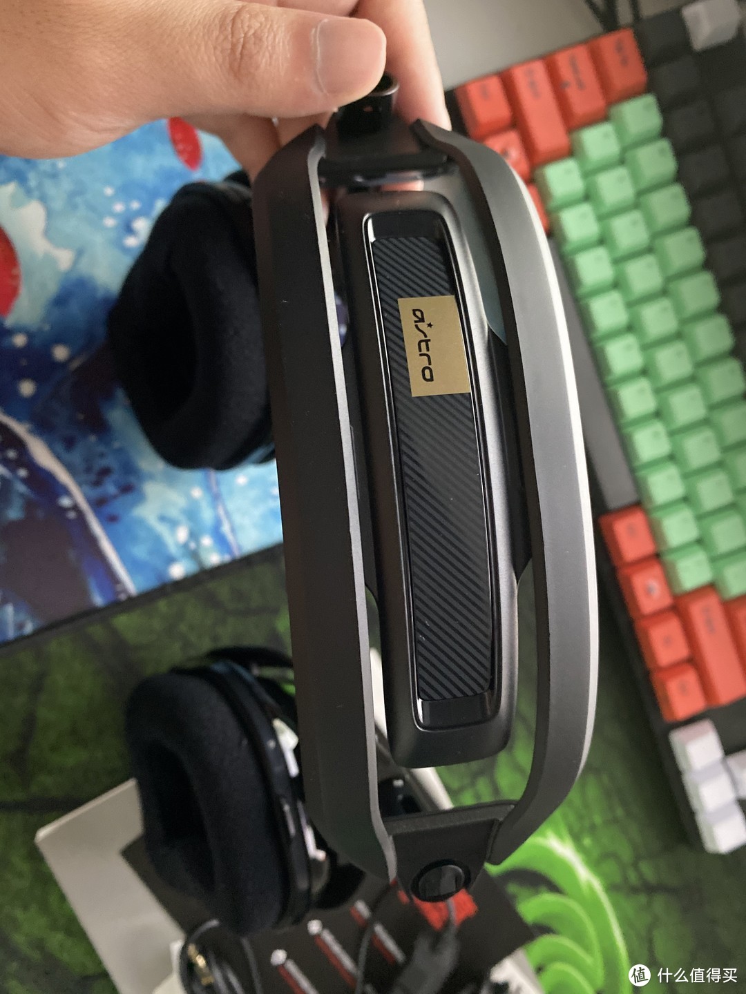 电竞游戏耳机的潮牌选择，罗技A40游戏耳机开箱评测