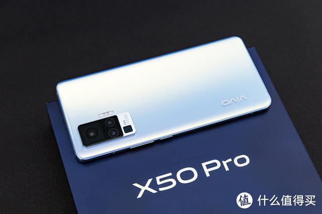 vivo X50 Pro评测，微云台玩出手机摄影新高度，但这个地方翻车了