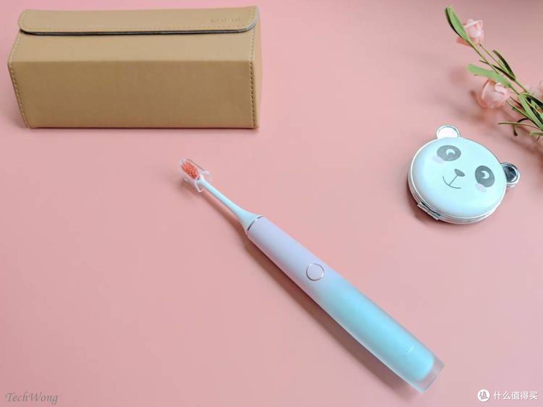 罗曼小心机电动牙刷,既能刷牙,又能洗脸!