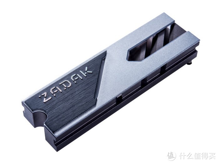 满分的硬派颜值：宇瞻ZADAK发布首款PCIe 3.0 M.2 SSD固态硬盘 119美元（约840元）起