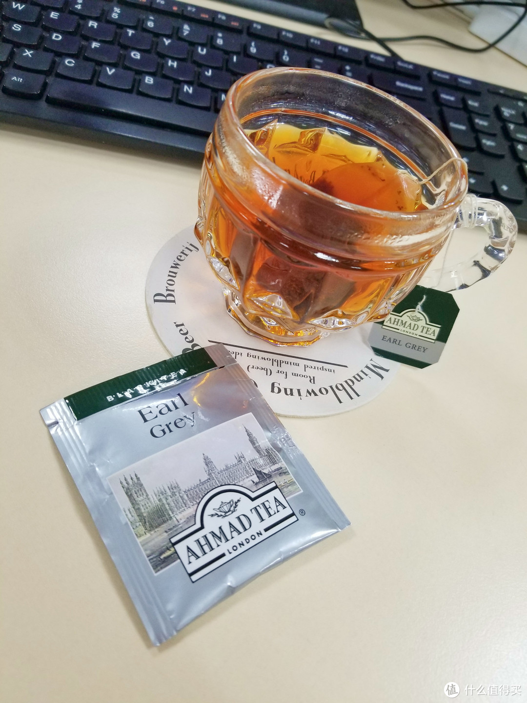 一口气喝完18种 AHMAD TEA 亚曼茶，真·硬核体验，附多种特调方式供参考