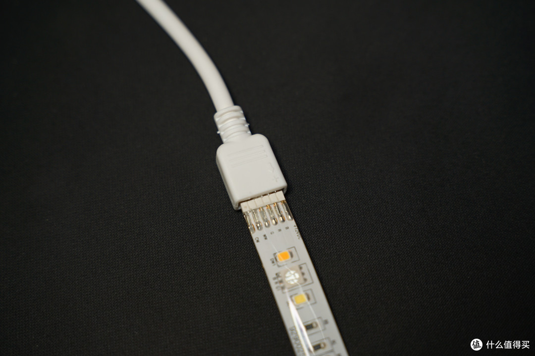 飞利浦智能wi-fi彩光氛围led球泡及led灯带