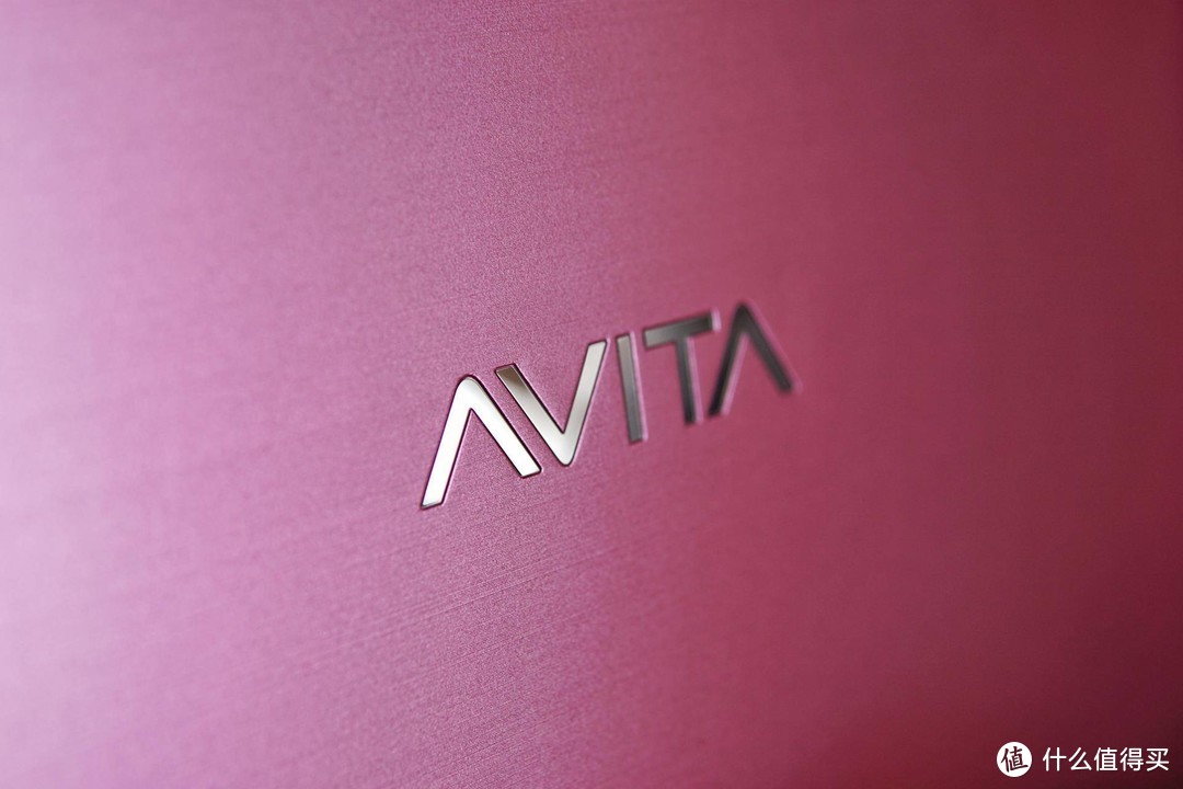 好看和好用可以兼得：AVITA PURA 锐龙版，一款女性向的笔记本电脑