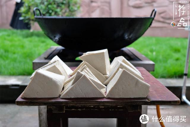 豆腐也能吃出肉的味道，重庆忠县的这道斋菜，专为白居易而做