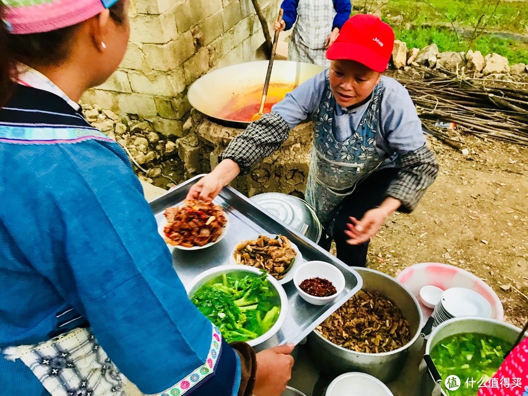 云窍旁通吞日月，烟萝倒拔挂虹霓 ——黔行于崇山峻岭间