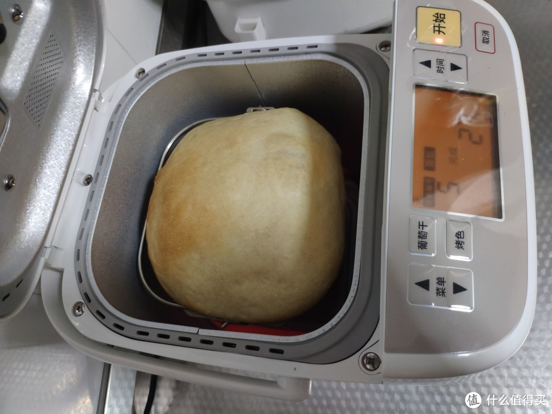 减脂餐必备的全麦面包竟然这么简单就做好了 松下SD-P1000 面包机开箱测评