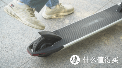 九号电动滑板车Air T15体验：轻、稳、美