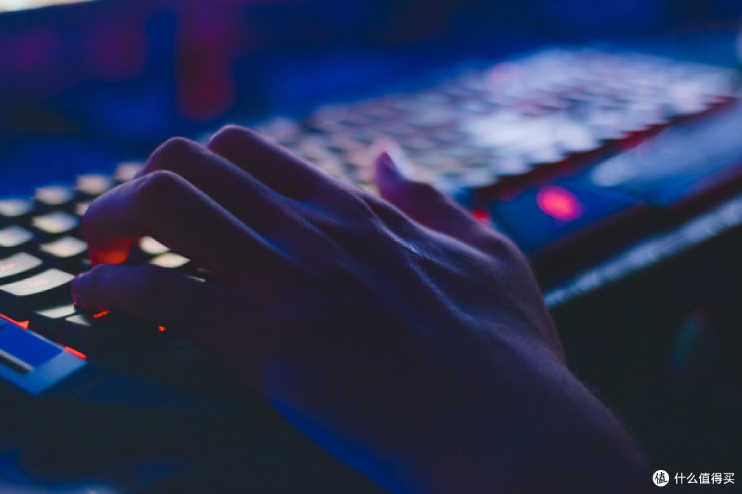 别轻易尝试!玩游戏搭电脑系列——那些年的“显卡杀手”