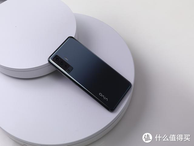 vivo X50实测：卓越性能搭配摄像黑科技，感受重新定义5G新旗舰