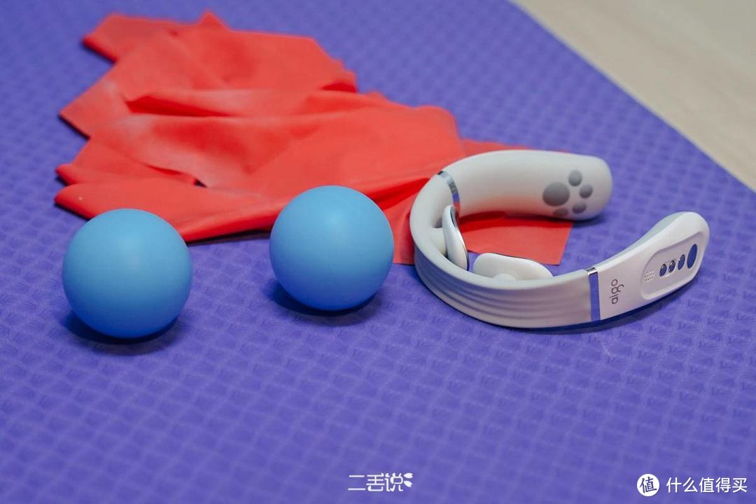一球一带一仪器，瑜伽老师教你如何改善颈椎痛