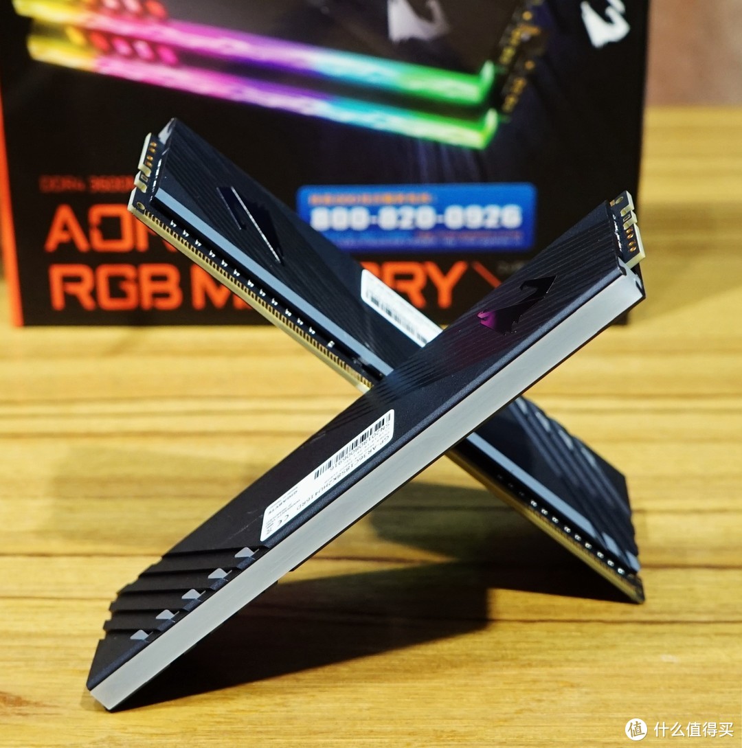 神操作，买一对真内存送一对假内存——技嘉AORUS DDR4 3600 16GB内存套装使用体验