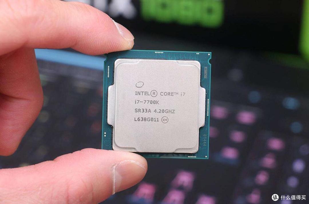 连几百块的ryzen3-3300x都打不过的i7-7700k,竟然还能有1860元的回收