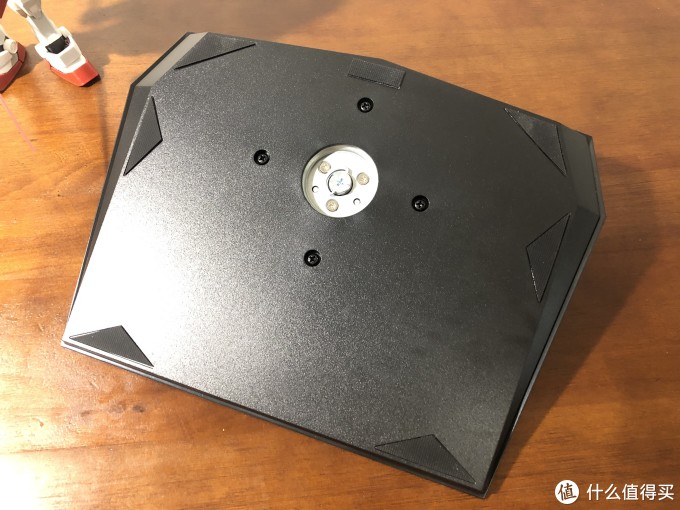 第一台显示器,华硕TUF Gaming VG27AQ 27寸2K显示器开箱