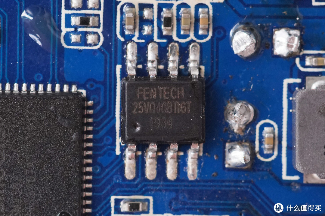 拆解报告：ACASIS阿卡西斯M.2 NVME固态移动硬盘座M03