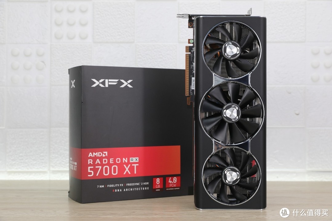 显卡电源升级全都要，XFX 5700XT三风扇和爱国者ES750开箱测试