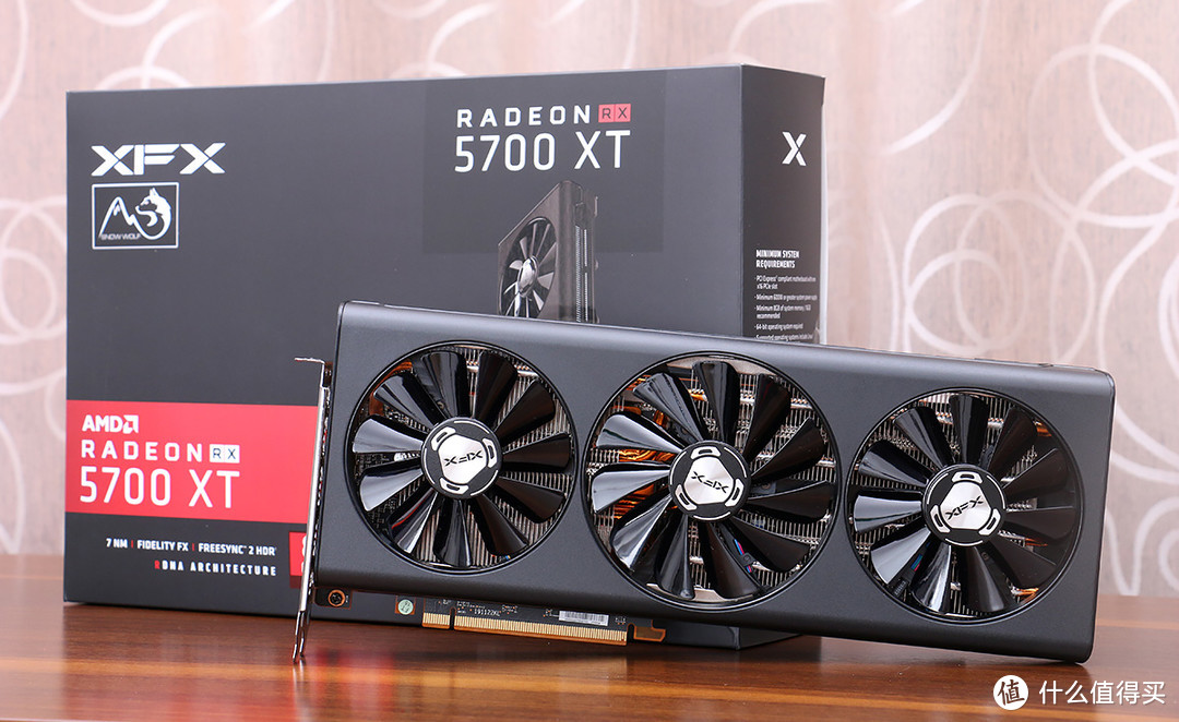 A 卡也能冷又静？XFX RX 5700 XT 8G 雪狼版显卡上手玩