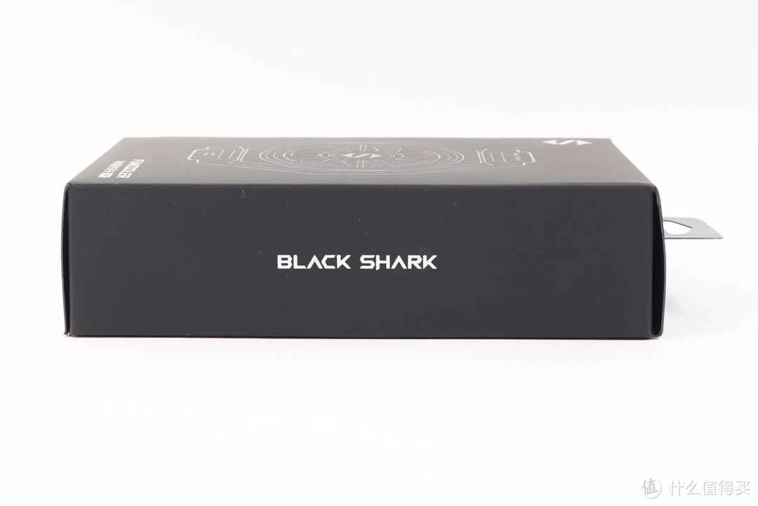 拆解报告：BLACK SHARK黑鲨冰封散热背夹PRO BR20