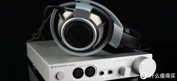 森海塞尔的经典耳放HDVD800，价格不菲。