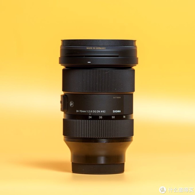 Sigma 24-70mm f/2.8 DG DN Art for Sony FE