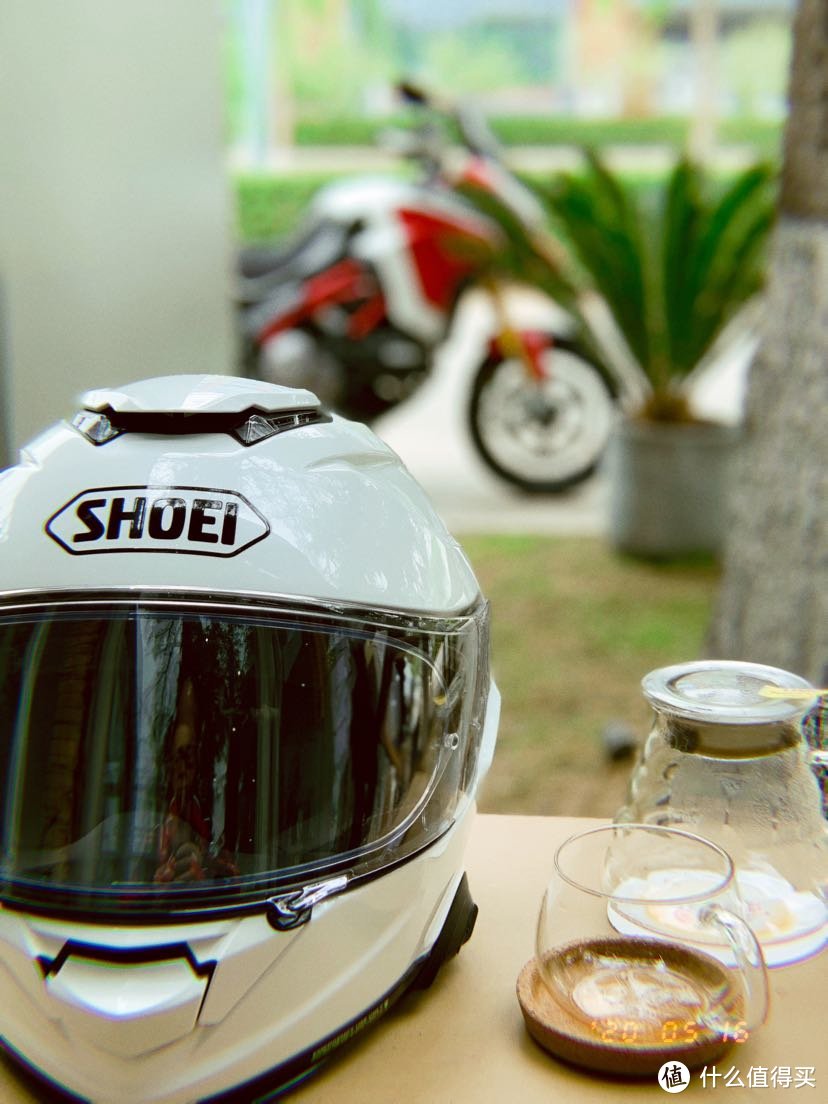 Shoei GT Air II