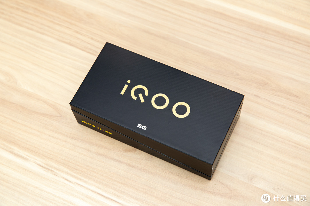 iQOO Z1x首发上手体验，1598元就能买到的120Hz屏幕 5000mAh大电池 5G手机