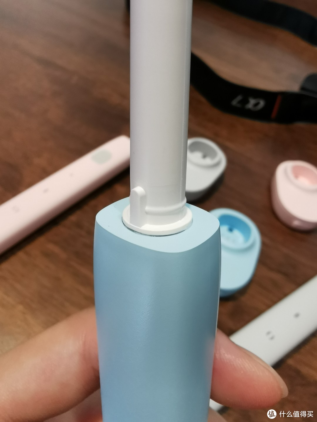 手动牙刷的价格，轻松电动的体验——inncap云洁电动牙刷PT01轻众测
