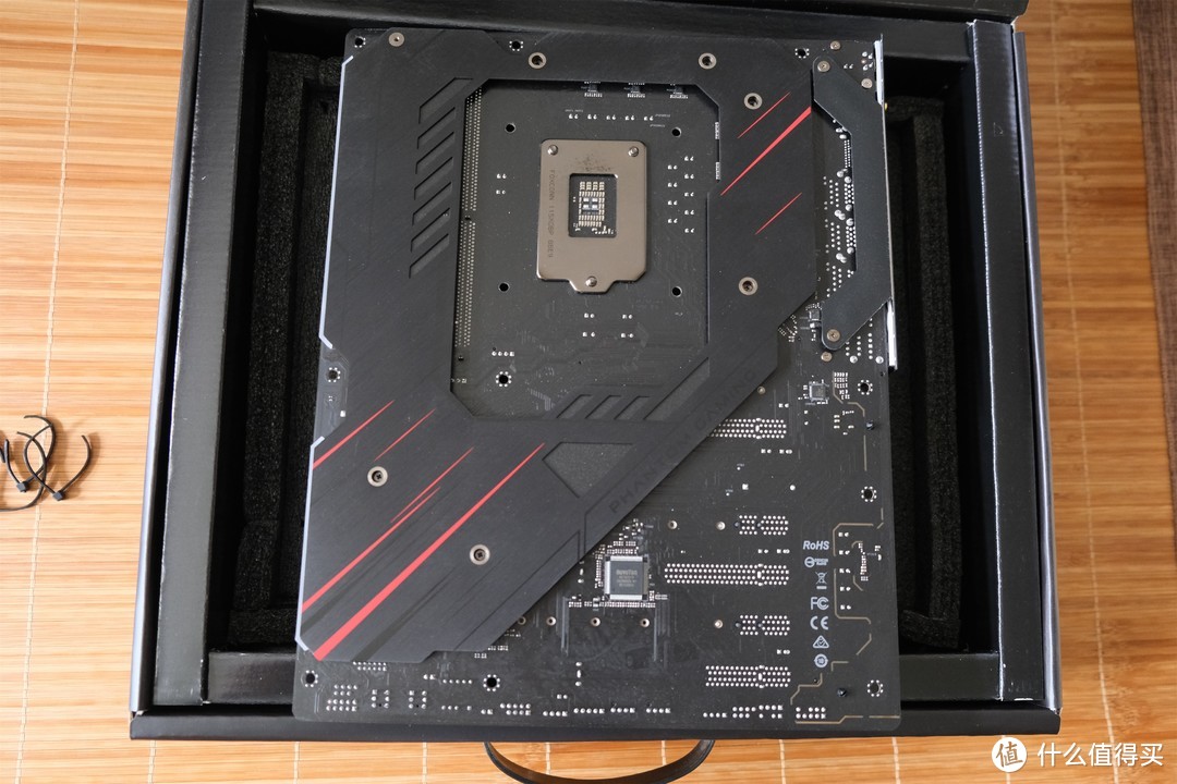 49系列第二弹——华擎 Z390 Phantom Gaming X