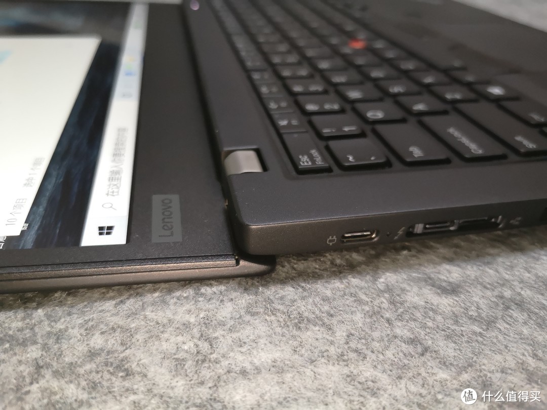 “伪黑粉”的第一台小黑——ThinkPad X13选购与开箱